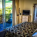 Metaphysika Holistic Retreat, Hout Bay