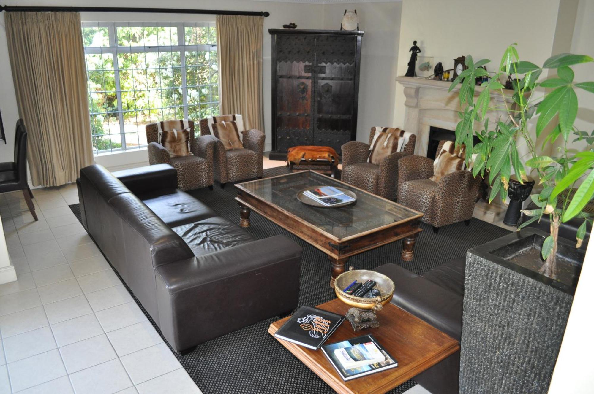 Metaphysika Holistic Retreat, Hout Bay * Le Cap