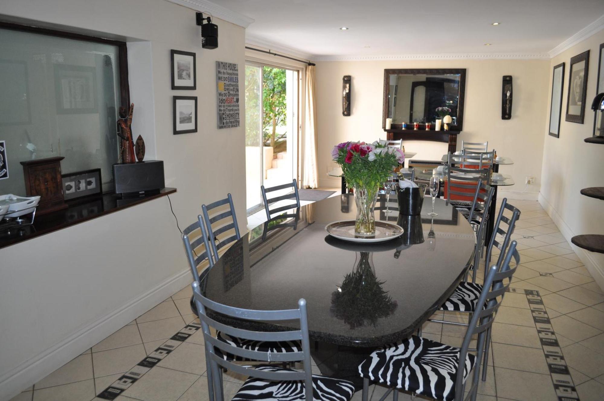 Metaphysika Holistic Retreat, Hout Bay Maison d'hôtes *