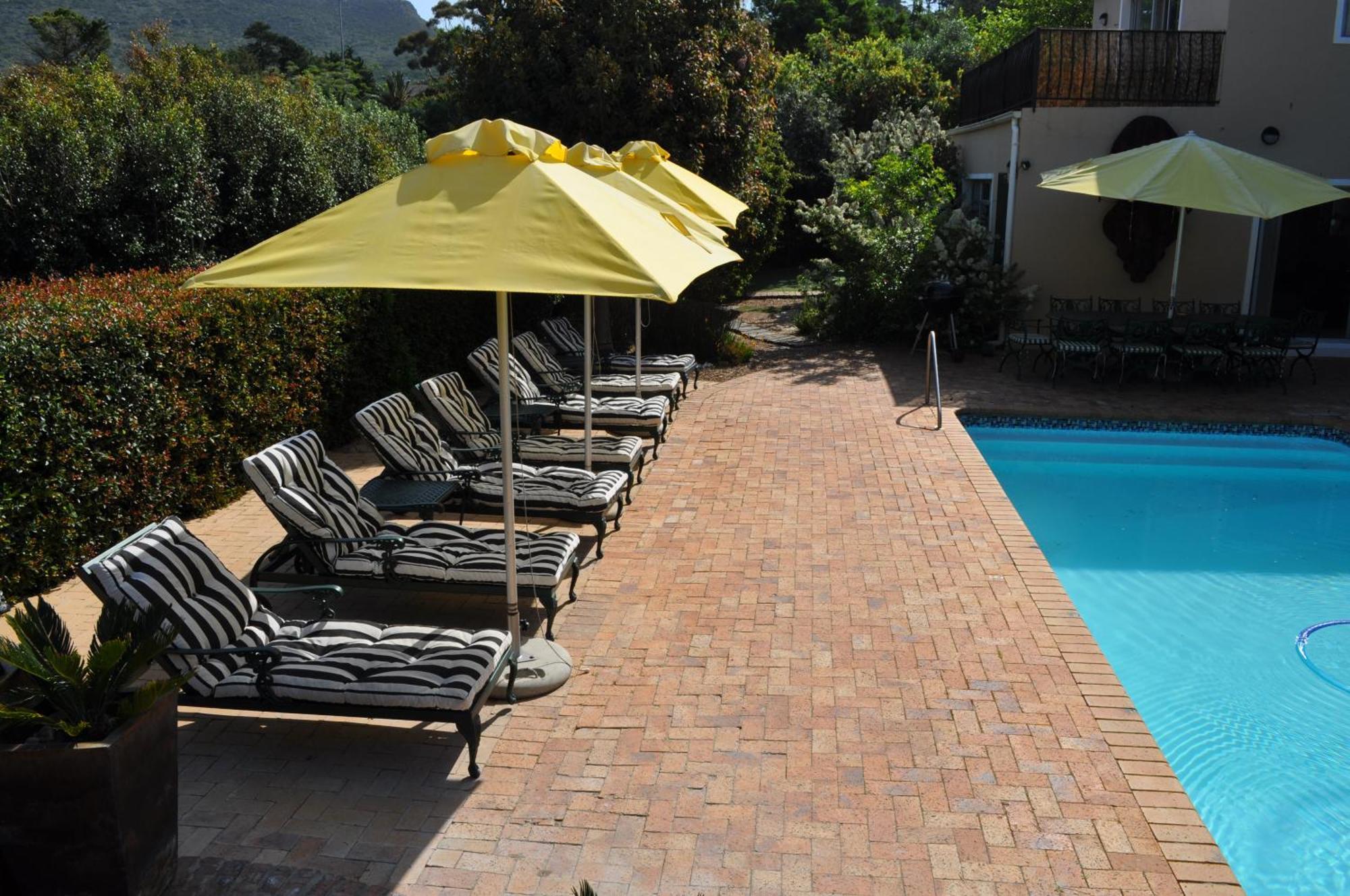 Metaphysika Holistic Retreat, Hout Bay Maison d'hôtes