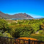 Metaphysika Holistic Retreat, Hout Bay