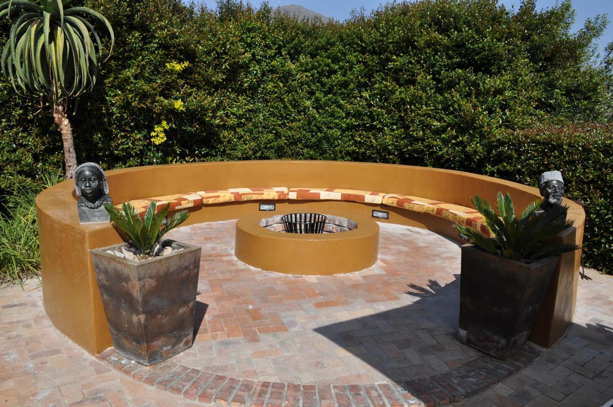 Guest house Metaphysika Holistic Retreat, Hout Bay